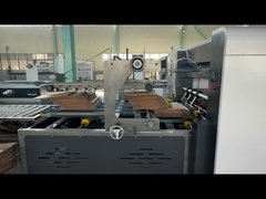 Máquina acanalada de la caja del cartón