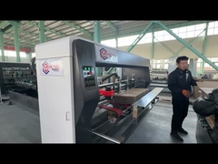 Máquina acanalada de la caja del cartón