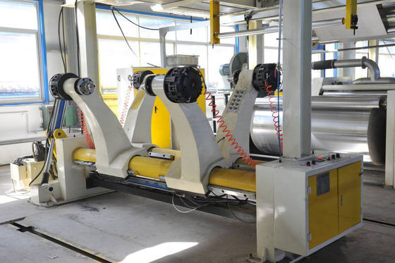 cadena de producción conducida vapor de la cartulina acanalada de 2000m m 3 capas planta automática de 5 capas