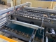 220v 1400mm Máxima altura Máquina de pegamento automática de carpetas de cartón 2800mm Máxima longitud
