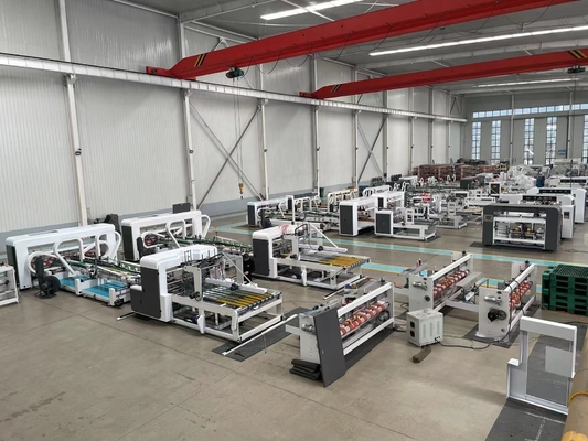 Máquina automática de costura de carpetas de cartón corrugado